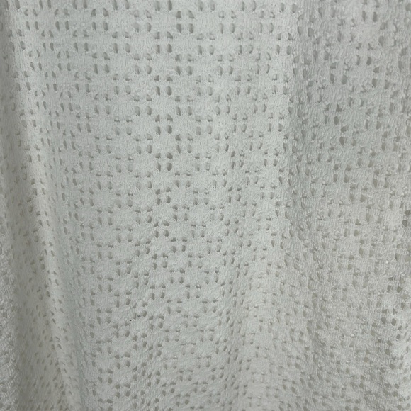 NWT Gap Crochet White Hlater Top -Size X-Small - Picture 3 of 9